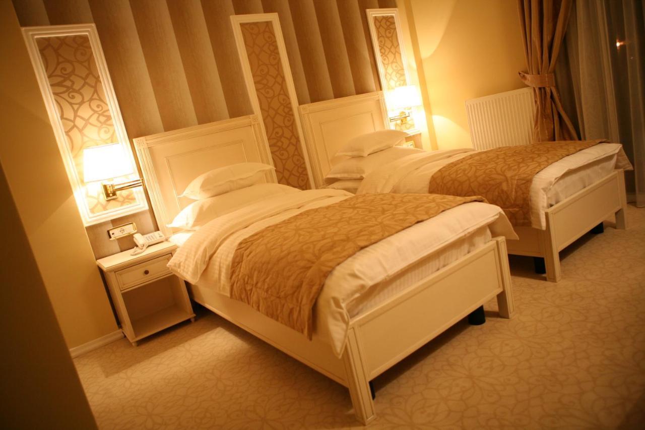 Hotel Villa Viktorija Banja Luka Exteriör bild