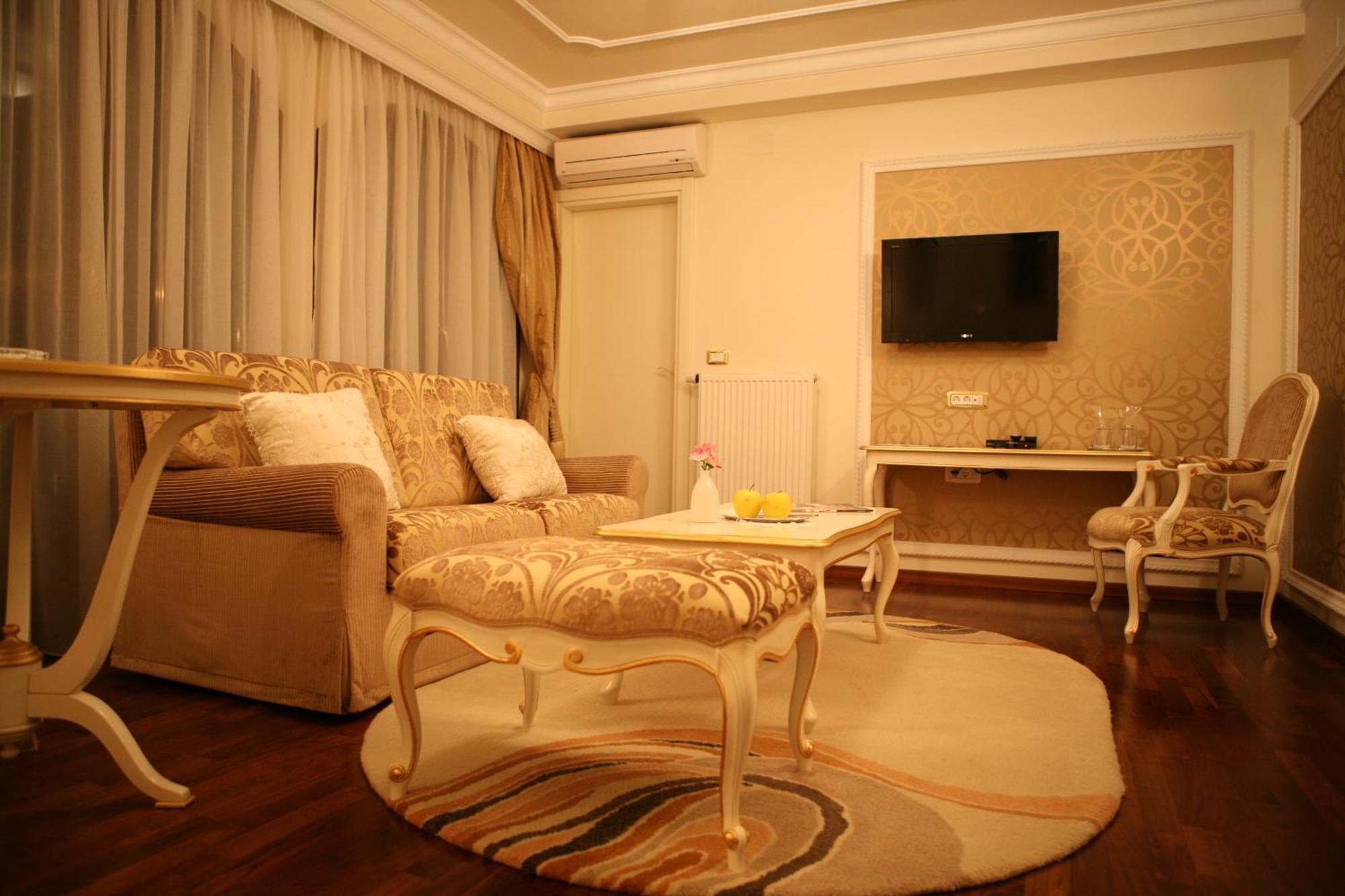 Hotel Villa Viktorija Banja Luka Exteriör bild