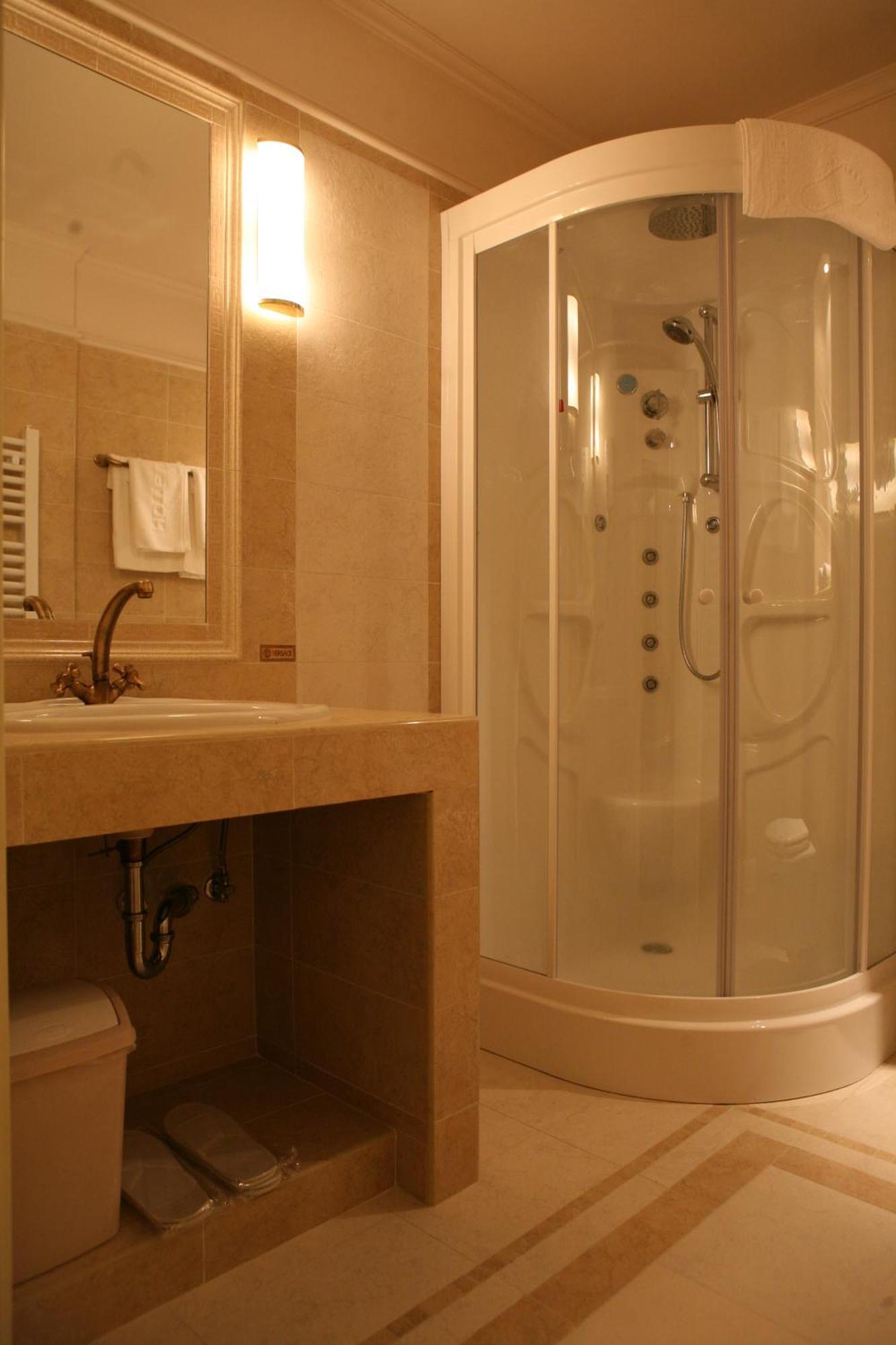 Hotel Villa Viktorija Banja Luka Exteriör bild